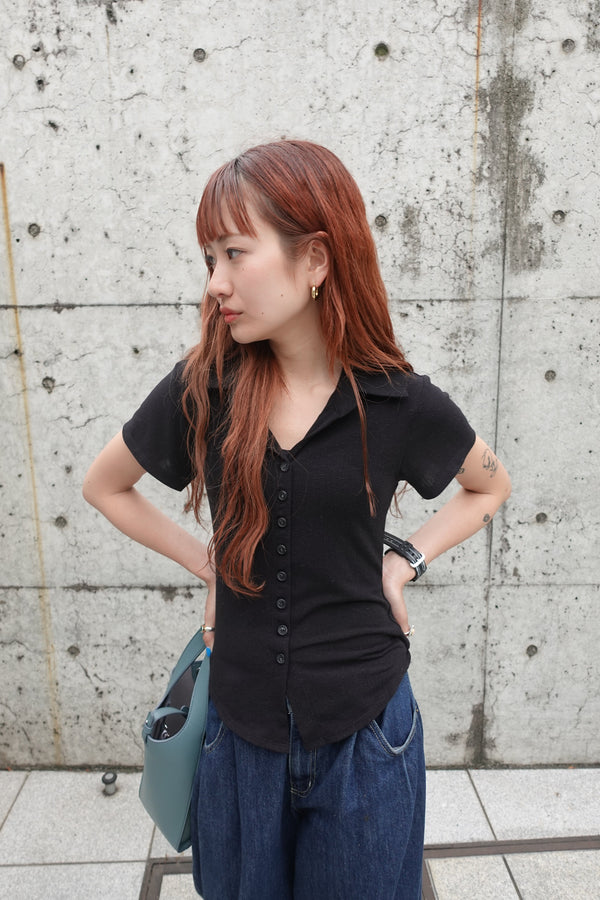 リネン混ハーフスリーブトップス